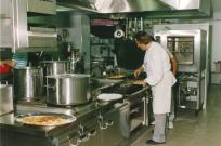 Bild 4: Die Küche - Zentrum des Gastwirtschaftsbetriebs